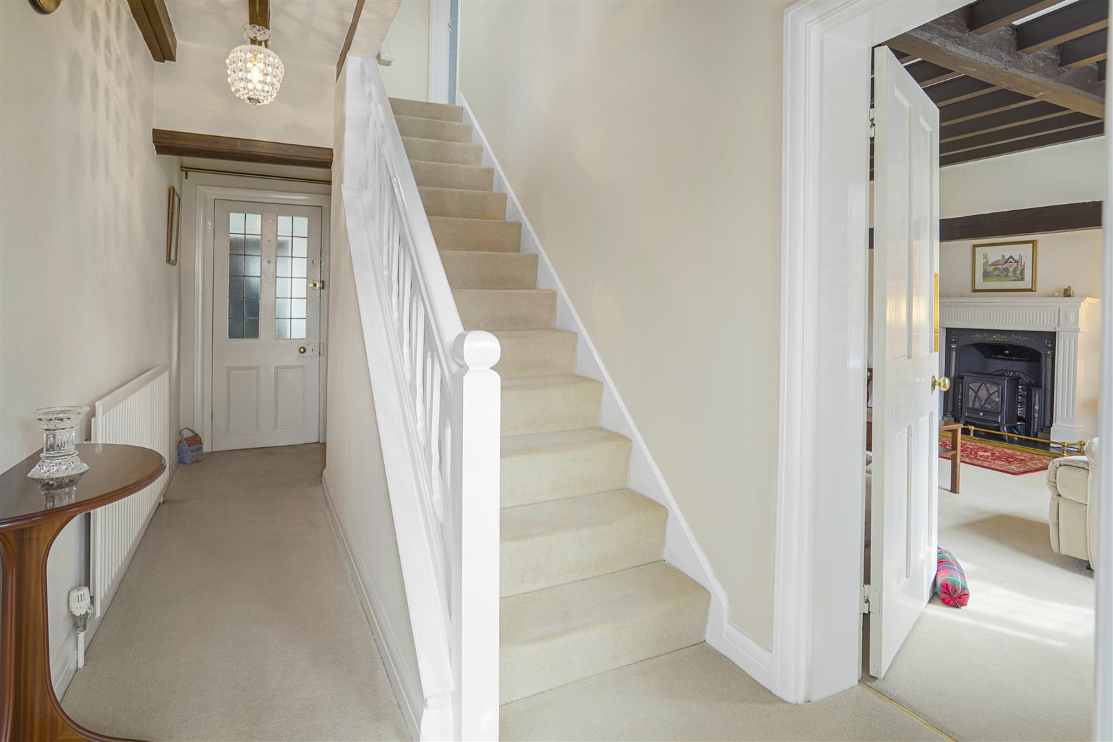 Rectory Lane Rettendon 2 Bed, 2 Bath Property For Sale in Rectory Lane, CV13